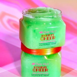 Holiday Cheer Tree Hut Body Scrub